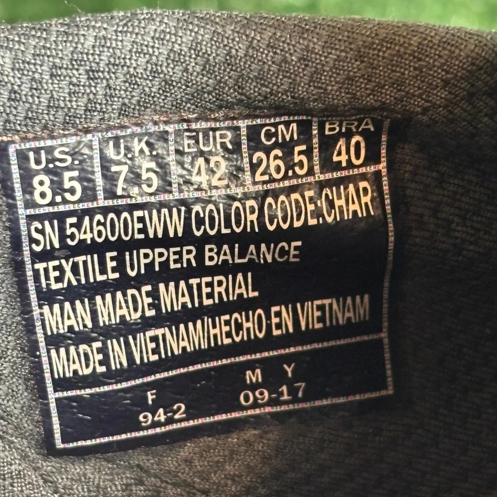 Skechers item you